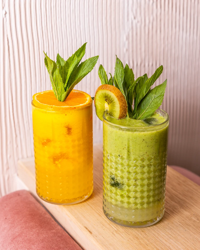 66610bbf2b6387640c7feace_orange juice and hulk